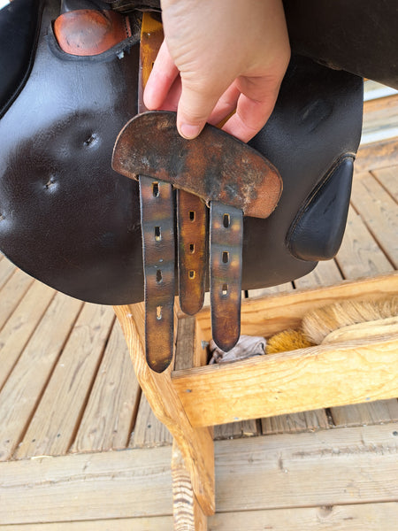 17.5" Macel Sellier Close Contact Jumping Saddle