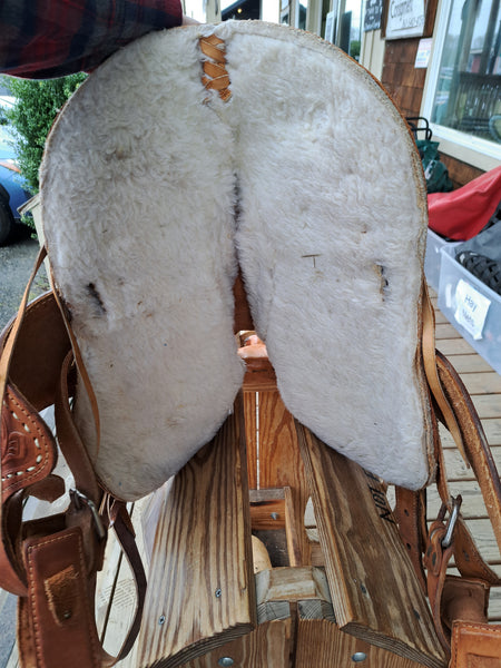 12" Westen Saddle