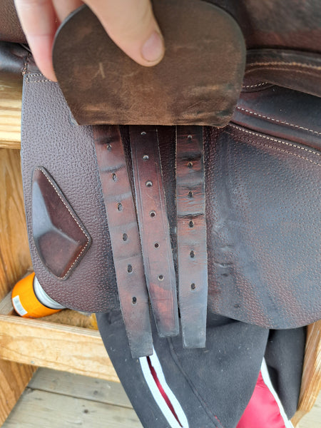 17.5" CWD SE40 2Gs Jumping Saddle