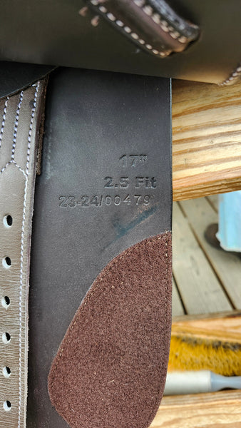 17" HDR Pro Concept Close Concept Saddle
