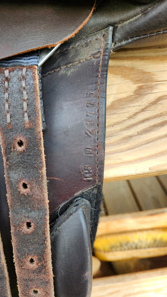 15.5" Connect By Frnak Baines Jump Saddle