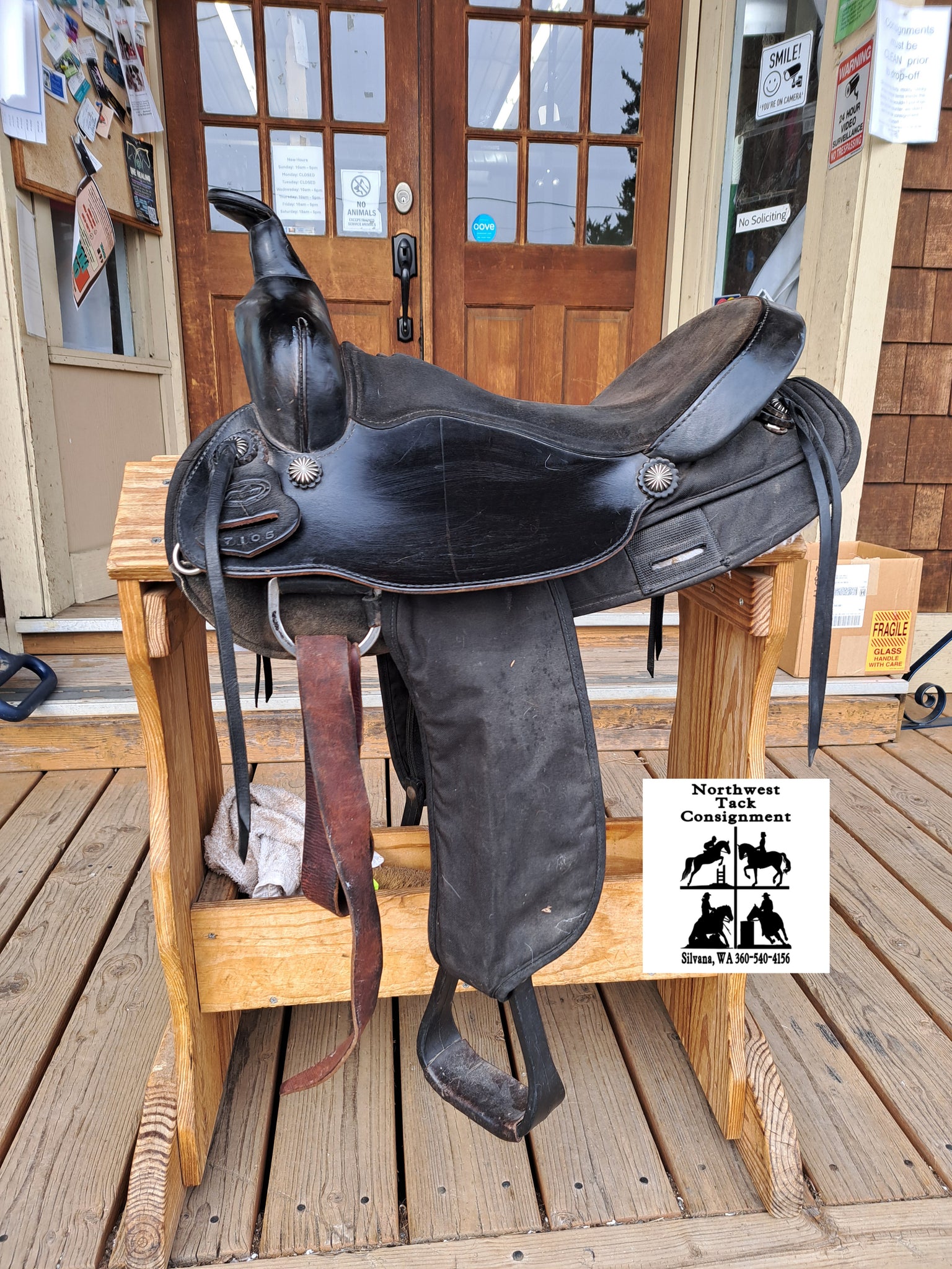 16" Fabtron Synthetic Western Saddle