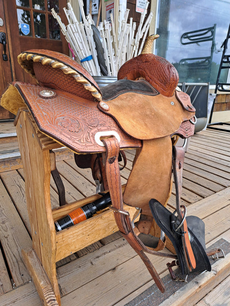ON TRAIL 16" SRS Barrel Saddle