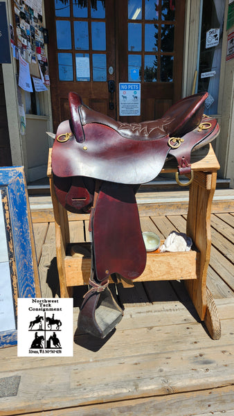 16.5" Tucker Endurance Trail Saddle