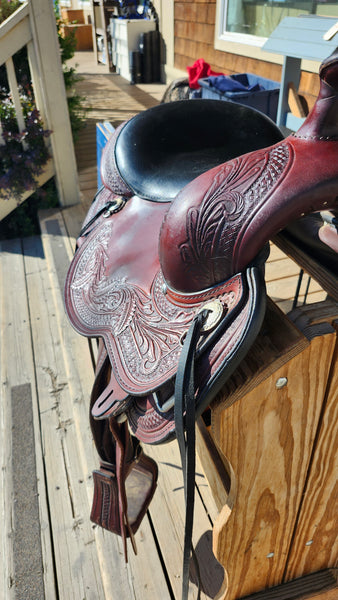 15.5" Circle Y Julie Goodnight Wind River Trail Saddle