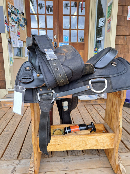 16" Big Horn Synthetic Roping Saddle