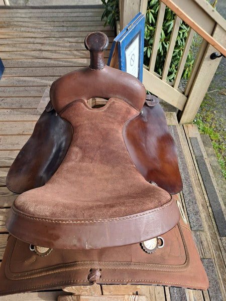 16" King Synthetic Western Saddle