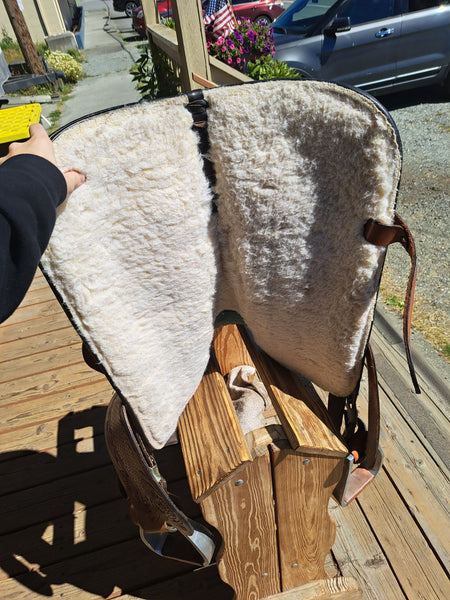 13" Barrel Saddle