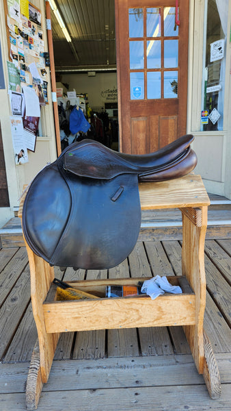 17" County Stabilizer Jumping Saddle