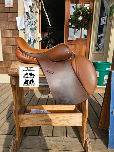 17" Custom Saddlery Icon Aviator Jumping Saddle