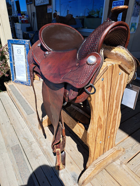 16" Circle Y Roping All Around Saddle