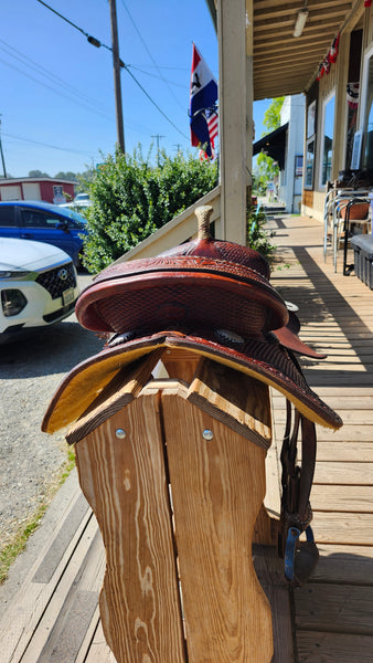 15" Teskey's Barrel Racing Saddle