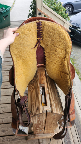 15" Rider's Choice Barrel Racing Saddle