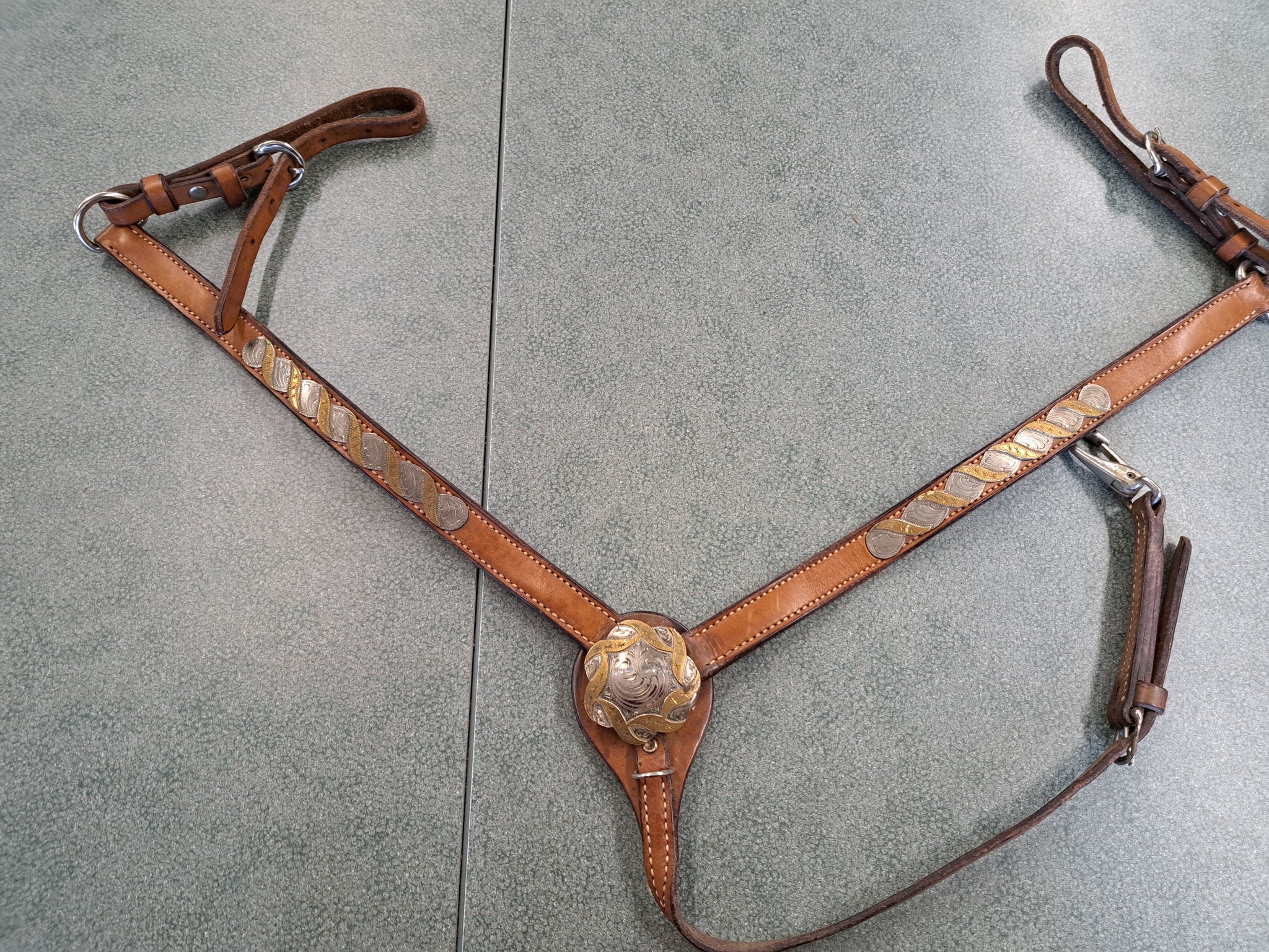 Tory Leather Breast Collar