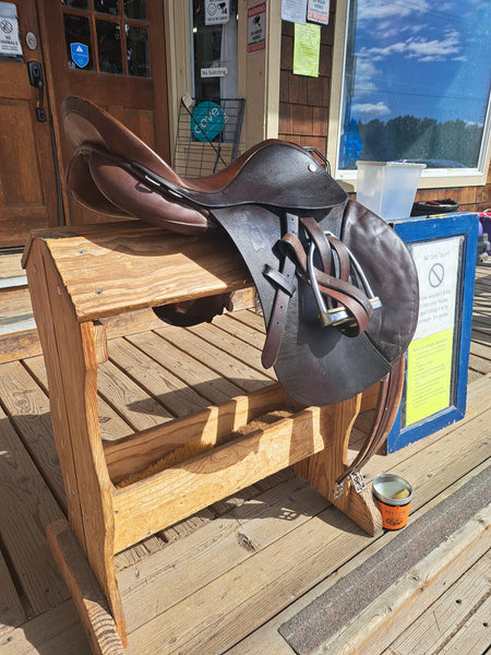 17" Coventry All Purpose English Saddle