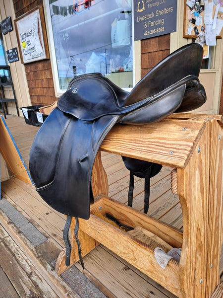 16.5" Kieffer Wien D.L. Dressage Saddle