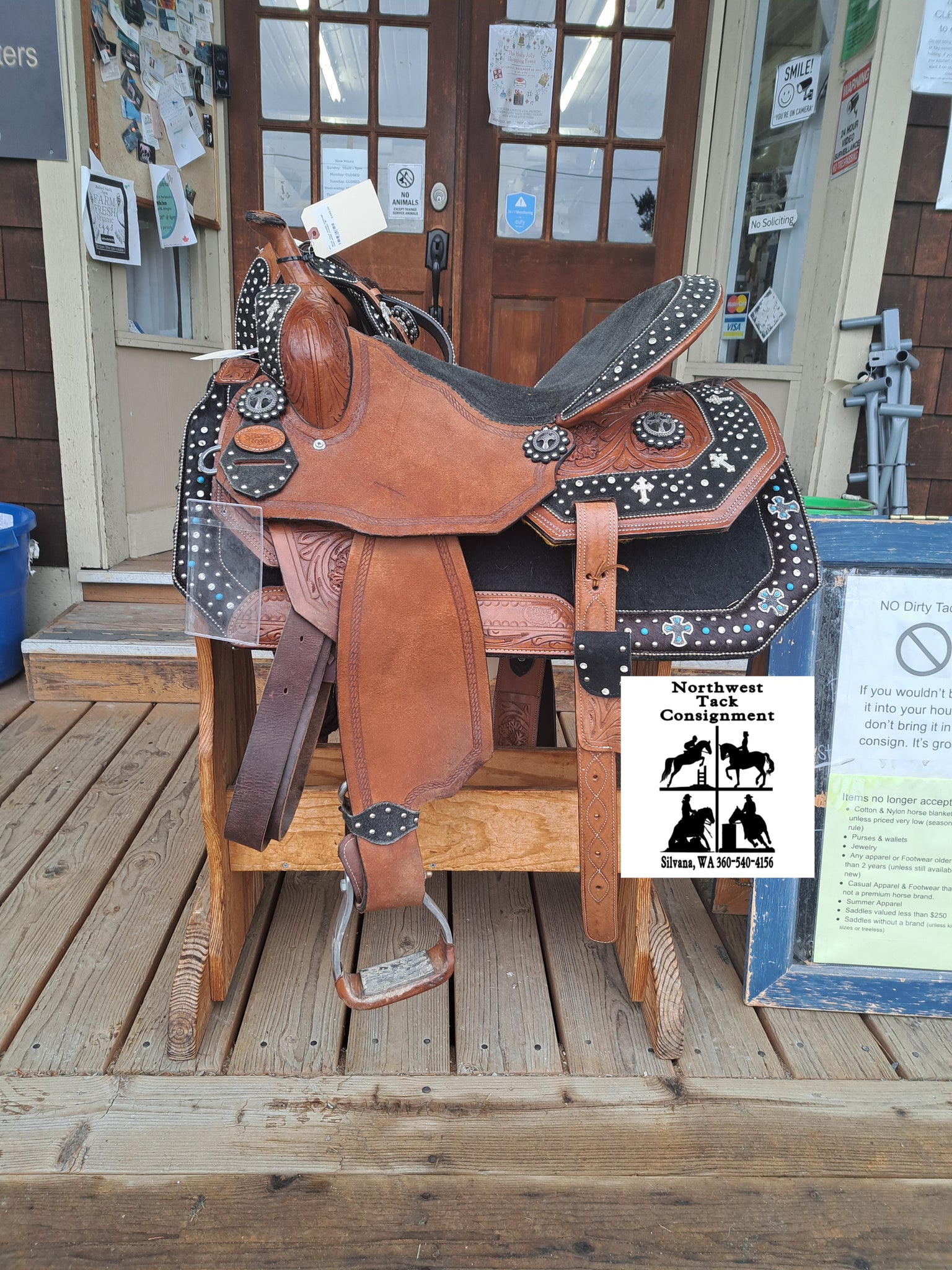 16" Silver Royal Barrel Saddle Package