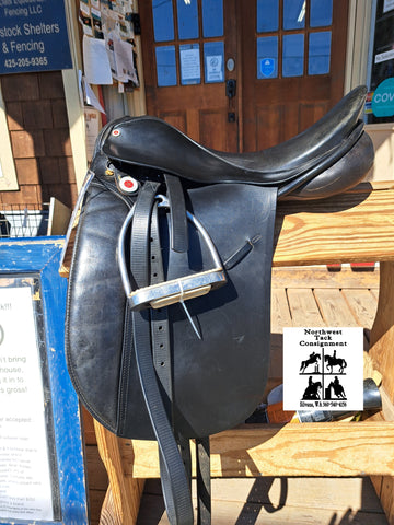 16" Tudor Saddlery Dressage Saddle