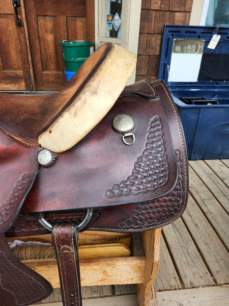 16" Custom Roping Saddle