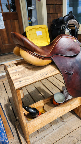 16.5" Collegiate Art All Purpose English Saddle