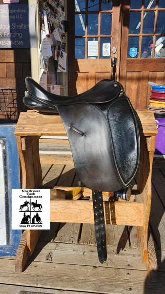 17" Ainsley pro National Dressage