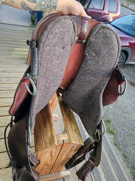 16.5" Tucker Black Mountain Western Trail Saddle