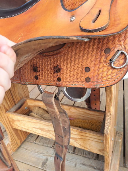 17" Frontier Saddlery Equitation Trail Saddle