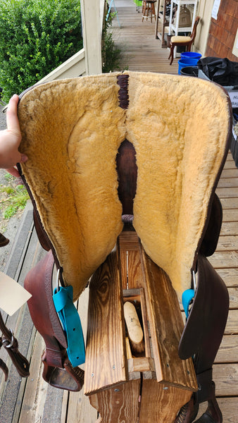 ON TRIAL 16" Crates Western Trail Saddle Package