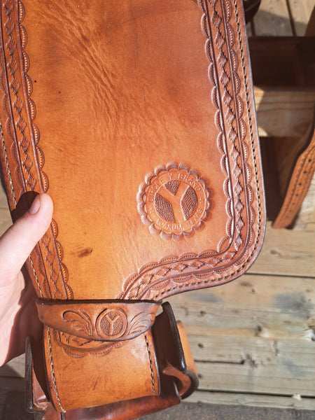 16" Circle Y Flex-Lite Durango Mule Trail Saddle