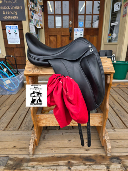 17" Equipe Glamour Ecarbon Dressage Saddle