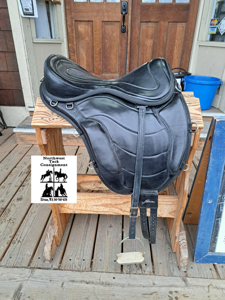 16" FreeForm SB Treeless Saddle