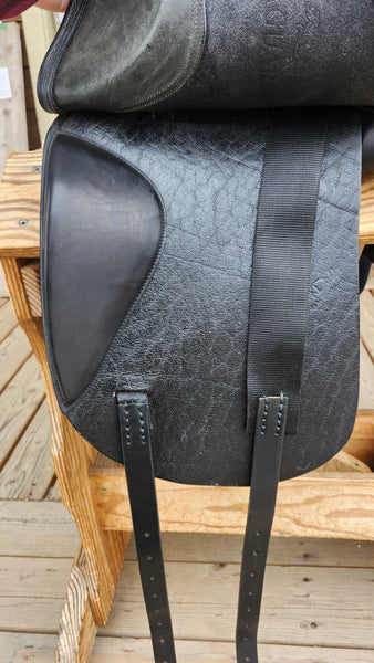 17" Jaguar by Harry Dabbs XKC Dressage Saddle