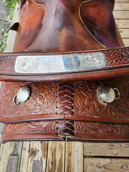 14.5" Circle Y Roping all around western saddle