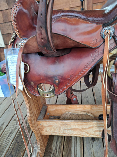 15.5" Synergist Trailwestern Saddle