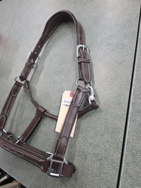 Auven Equestrian Leather Halter