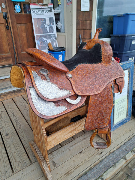 17" Equine Oasis Tim Bauer Reining Saddle