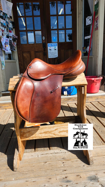 16.5" Harry Dabbs English Saddle