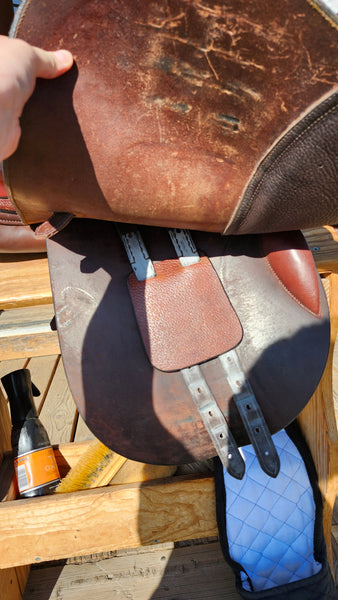 18" Joseph Sterling Jump Saddle