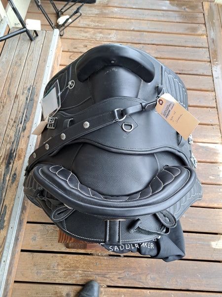 DP Saddlery Startrekk Espaniola Deluxe Baroque Saddle - Size 2
