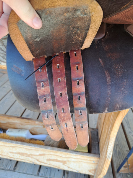 17.5" Hampton & Scott All Purpose English Saddle