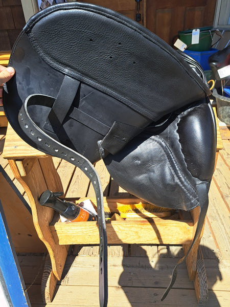 17" JRD Custom Dressage Saddle