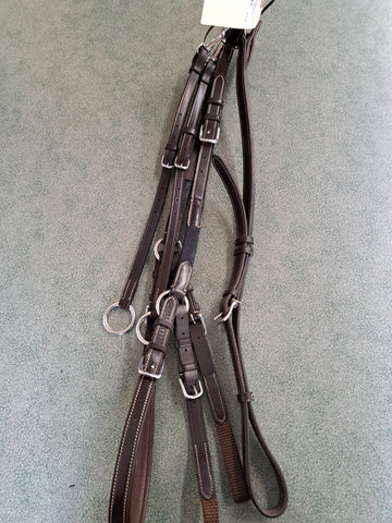 Wellfleet Breastplate W/ Running Martingale Attatch.