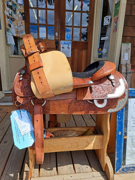 17.5" Blue Ribbon Western Show Saddle
