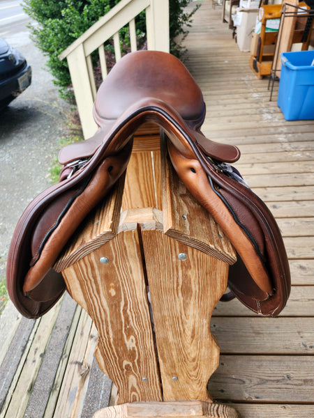 17.5" M. Toulouse Denise Close Contact English Saddle