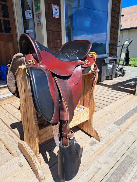 16.5" Tucker Equitation Endurance Saddle