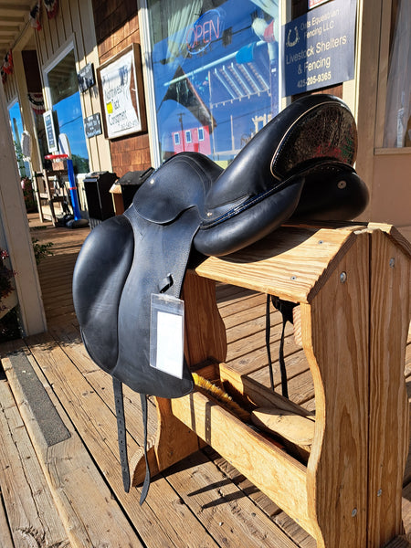 17.5" Greg Allan Custom Dressage Saddle