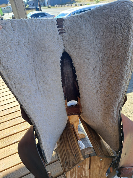 15" Royal King Training Saddle