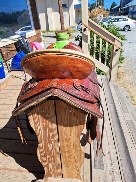 15.5" Circle T Wade Ranch Western saddle