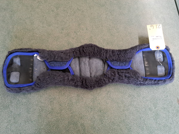 21.6" Mattes Dressage Girth Cover