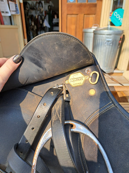 17.5" Wintec All Purpose English Saddle